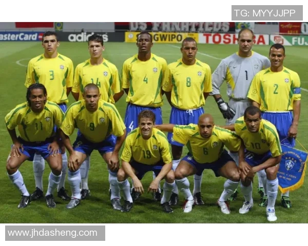 从未接触过足球的球星如何跨界成顶级球员的励志故事 从未接触过足球的球星如何跨界成顶级球员的励志故事