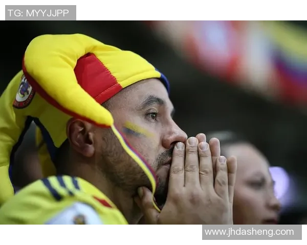 足球巨星激烈争执引发媒体热议纷纷 球场内外的激烈对抗和情感冲突