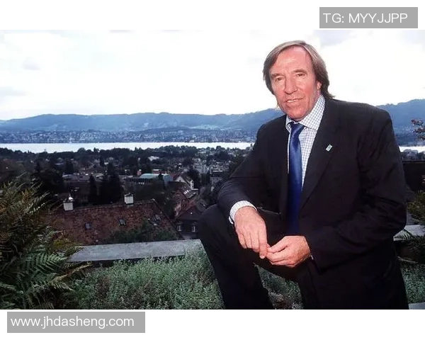 德国足球队球星介绍与历史传奇人物盘点