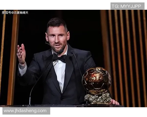 女星与足球球星情感线索揭秘 从合作到私下互动的背后故事