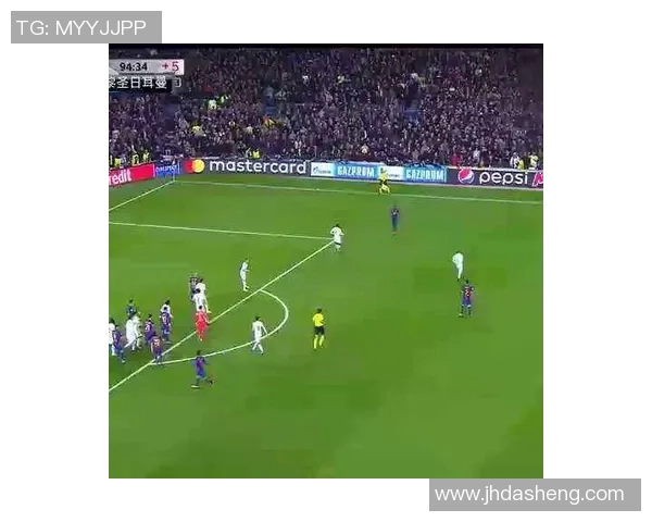 流氓足球球星的场上风采与场下争议：从恶意犯规到个人魅力的多面性解析